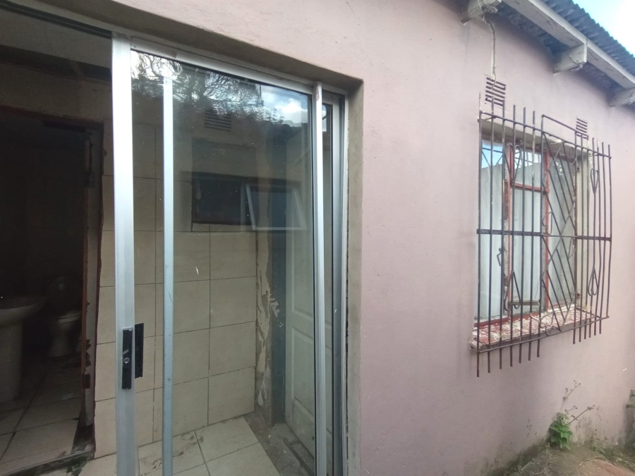 2 Bedroom Property for Sale in Mdantsane Eastern Cape
